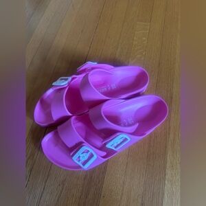 Birkenstock Arizona EVA Sandal in Neon Pink, Size 40 (US 9) NIB
